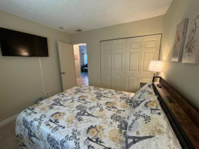 Sea Breeze-2 BR Apartment- Centrally Located